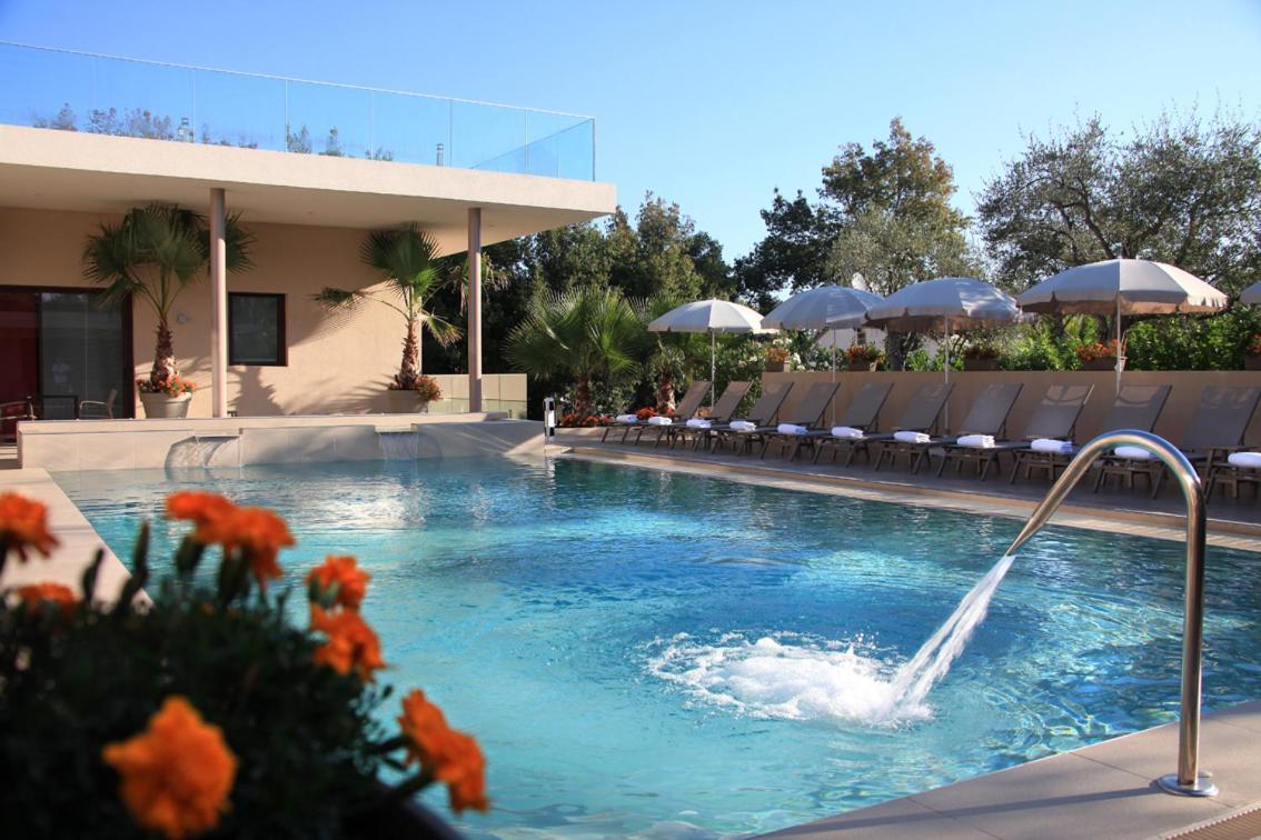 Seventeen Hotel Valbonne Dış mekan fotoğraf