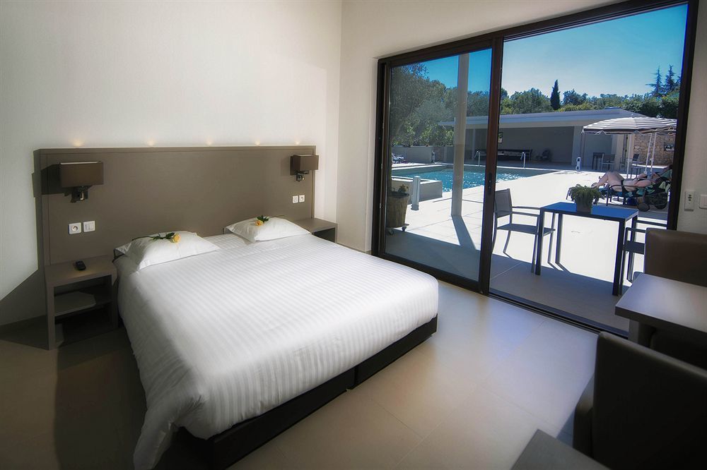 Seventeen Hotel Valbonne Dış mekan fotoğraf