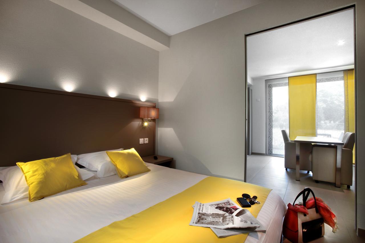 Seventeen Hotel Valbonne Dış mekan fotoğraf